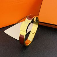gold wine red